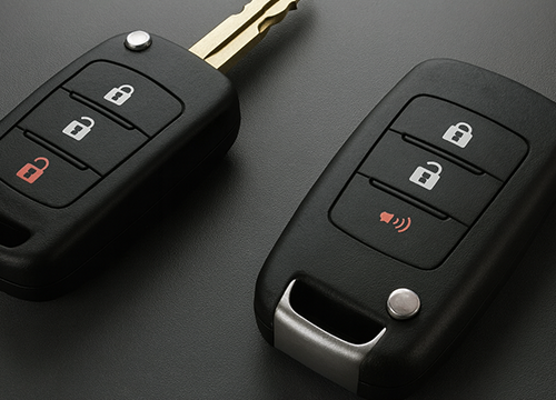 Kennesaw GA locksmith reprograms smart keys & fobs on site